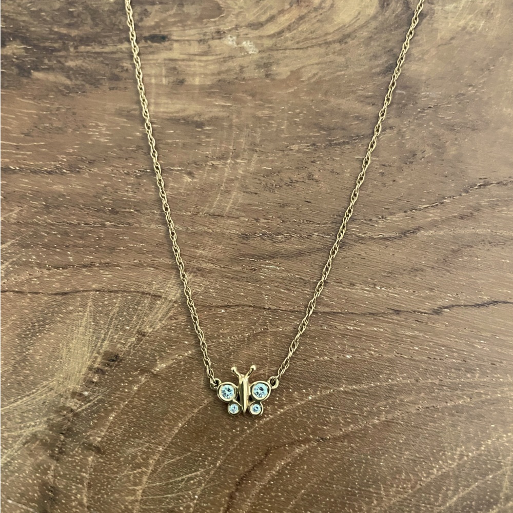 Victoria Cunningham 18k diamond butterfly necklace